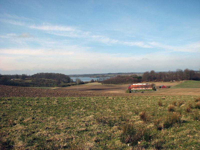 Walk-R30_001.jpg